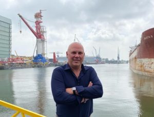 Leden in het nieuws FMJ Group heeft bijzondere personeelsstrategie Dennis Nossent, Director Marine & Offshore bij FMJ Group