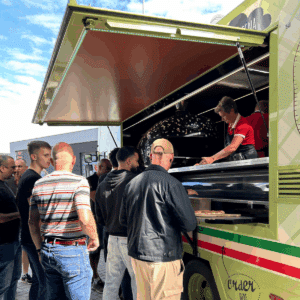 bijeenkomst 2025 Heinkenszand Zeeland - Elianne de Pizzaiola